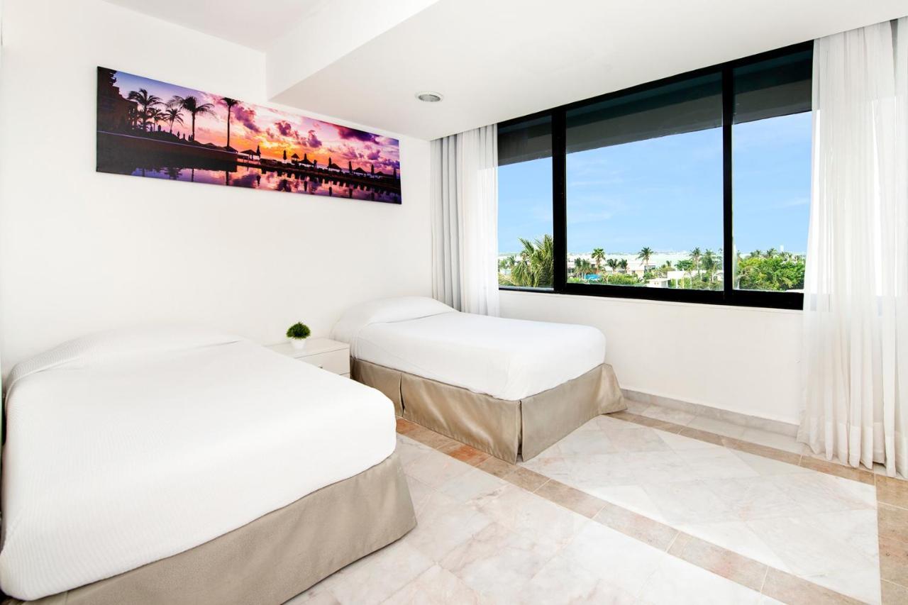 Condos In Prime Cancun Location Plus 3 Pools Extérieur photo