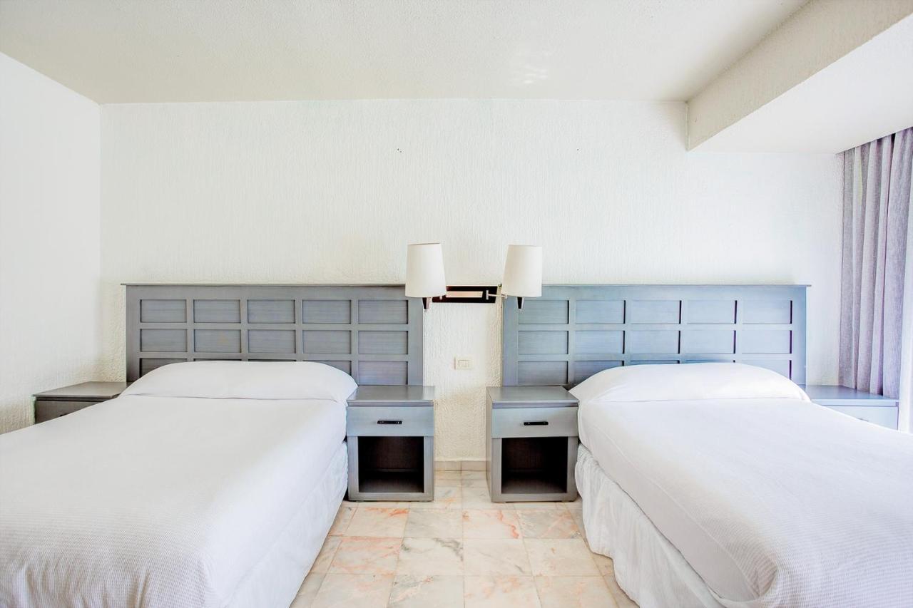 Condos In Prime Cancun Location Plus 3 Pools Extérieur photo